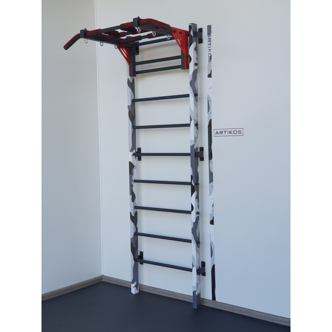 Drabinka gimnastyczna z poziomym drążkiem ARTikOS wzmocniona bielą z niebieskimi elementami
