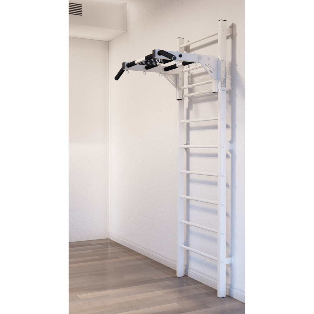 Drabinka gimnastyczna z poziomym drążkiem ARTikOS wzmocniona bielą