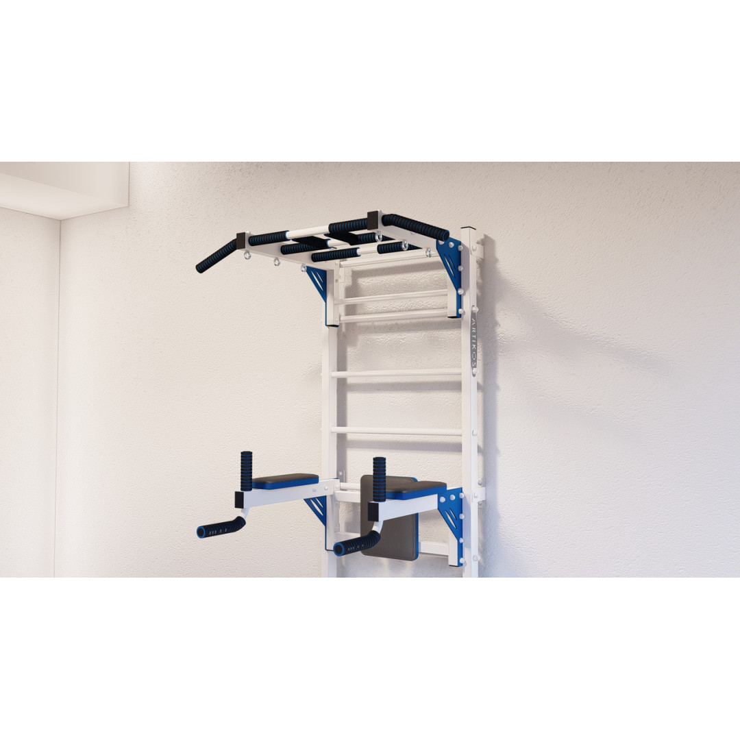 Drabinka gimnastyczna z poziomymi prętami i kratami ARTikOS wzmocniona bielą z niebieskimi elementami