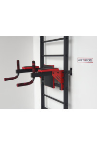 Drabinka gimnastyczna z poziomymi szprosami i szprosami ARTikOS wzmocniona czernią z czerwonymi elementami
