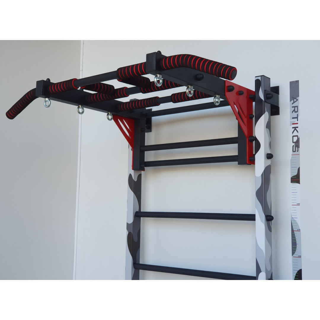 Wiszący poziomy drążek do szwedzkiej ściany artikos