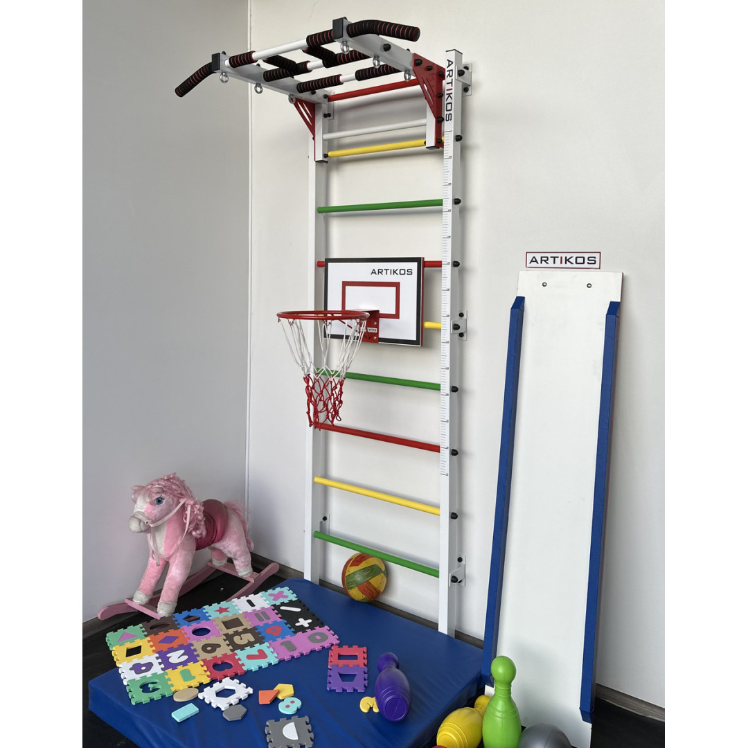 Zjeżdżalnia dla dzieci na ścianę szwedzką