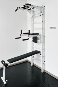 Dla prasy szwedzki mur jest biały