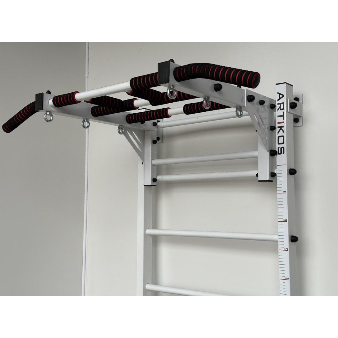 Dla prasy szwedzki mur jest biały