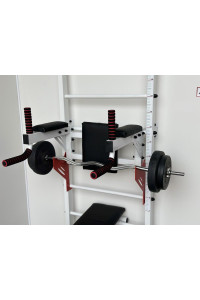 Dla prasy szwedzki mur jest biały