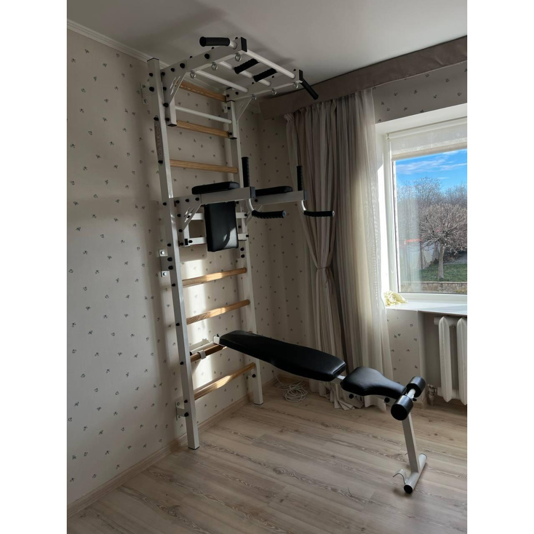 Drabinka gimnastyczna ze sztangą czarno-białą Artikos PREMIUM