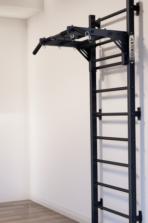 Z poziomym drążkiem