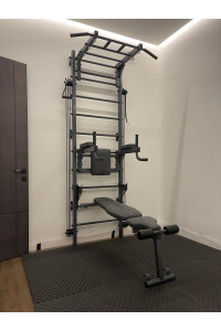 Drabinka gimnastyczna z poziomym drążkiem, drążkami i ławką ARTKOS wzmocniona szarością