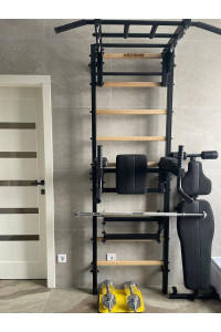 Drabinka gimnastyczna z poziomym drążkiem, drążkami, ławką i stojakiem barowym to biały Artikos PREMIUM